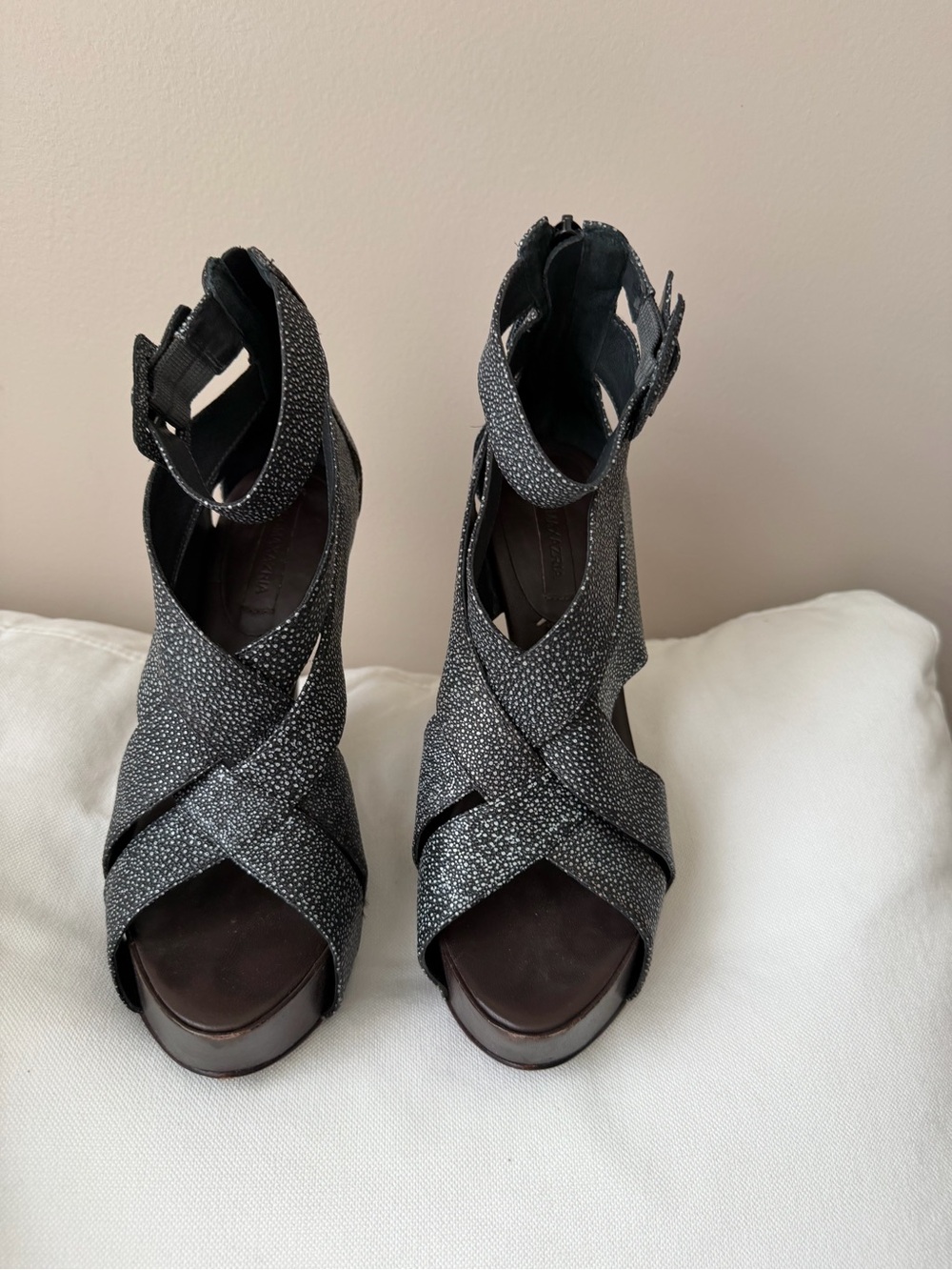 Black Sparkle Crisscross Platform Sandals - Women
